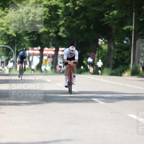 15.06.2025 - 7 Türme Triathlon Yannick Fuchs http://msf.ph/oto/7981900 15.06.2025 12:50:28 Radfahren 537, 541, 560 meine-sportfotos.de