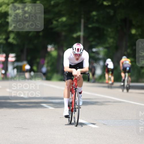 15.06.2025 - 7 Türme Triathlon Yannick Fuchs http://msf.ph/oto/7981921 15.06.2025 12:50:29 Radfahren 537, 541 meine-sportfotos.de