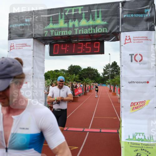 15.06.2025 - 7 Türme Triathlon Michael Strokosch http://msf.ph/oto/7981934 15.06.2025 14:13:59 Ziel 397, 445, 446, 712, 749, 1078 meine-sportfotos.de