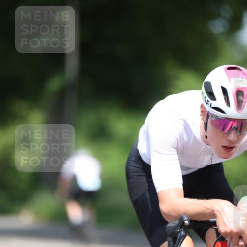 15.06.2025 - 7 Türme Triathlon Yannick Fuchs http://msf.ph/oto/7981964 15.06.2025 12:50:31 Radfahren 537, 541 meine-sportfotos.de