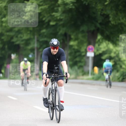 15.06.2025 - 7 Türme Triathlon Yannick Fuchs http://msf.ph/oto/7981972 15.06.2025 11:26:47 Radfahren 212, 326 meine-sportfotos.de