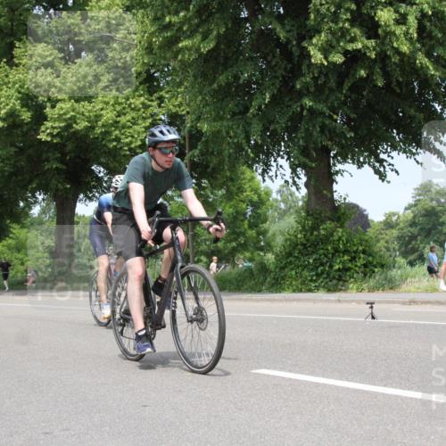15.06.2025 - 7 Türme Triathlon Yannick Fuchs http://msf.ph/oto/7981977 15.06.2025 13:30:43 Radfahren  meine-sportfotos.de