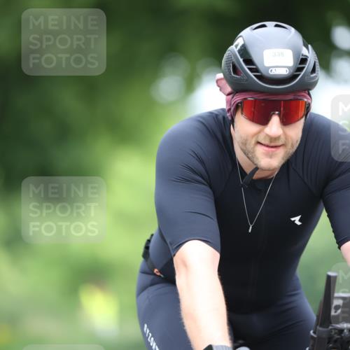 15.06.2025 - 7 Türme Triathlon Yannick Fuchs http://msf.ph/oto/7982019 15.06.2025 11:26:48 Radfahren 212, 326 meine-sportfotos.de