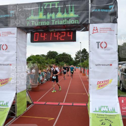 15.06.2025 - 7 Türme Triathlon Michael Strokosch http://msf.ph/oto/7982033 15.06.2025 14:14:23 Ziel 560, 656, 671, 957 meine-sportfotos.de
