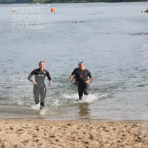 21.06.2025 - 27. Vierlanden-Triathlon MichiJ http://msf.ph/oto/7982243 15.06.2026 09:05:13 Schwimmen 205, 209, 221, 222 meine-sportfotos.de