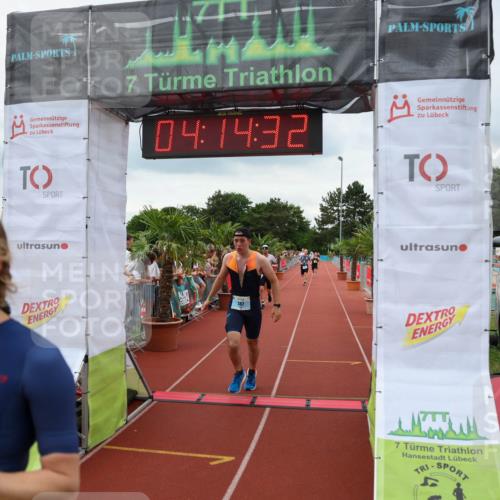 15.06.2025 - 7 Türme Triathlon Michael Strokosch http://msf.ph/oto/7982252 15.06.2025 14:14:32 Ziel 387, 560, 656, 669, 758, 771, 813, 957 meine-sportfotos.de