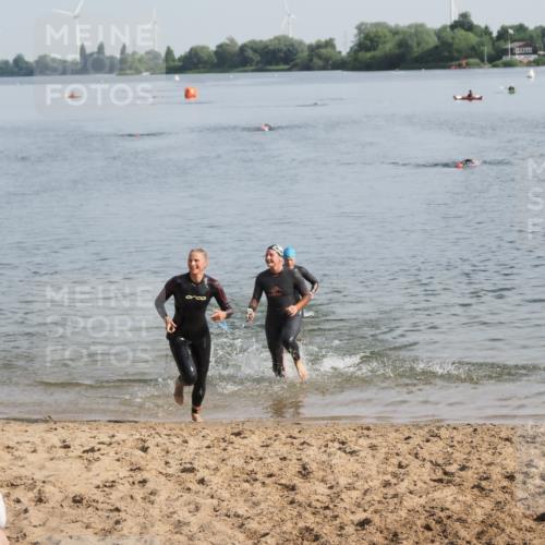 21.06.2025 - 27. Vierlanden-Triathlon MichiJ http://msf.ph/oto/7982296 15.06.2026 09:05:14 Schwimmen 209, 221, 222 meine-sportfotos.de