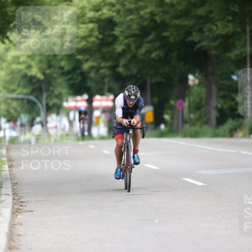 15.06.2025 - 7 Türme Triathlon Yannick Fuchs http://msf.ph/oto/7982333 15.06.2025 11:29:22 Radfahren  meine-sportfotos.de