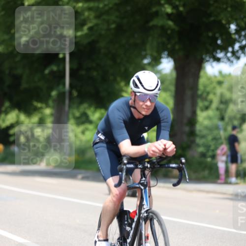 15.06.2025 - 7 Türme Triathlon Yannick Fuchs http://msf.ph/oto/7982382 15.06.2025 12:50:57 Radfahren 208, 225, 308, 435, 610, 616, 638 meine-sportfotos.de
