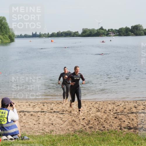 21.06.2025 - 27. Vierlanden-Triathlon MichiJ http://msf.ph/oto/7982442 15.06.2026 09:05:16 Schwimmen 209, 221, 222 meine-sportfotos.de