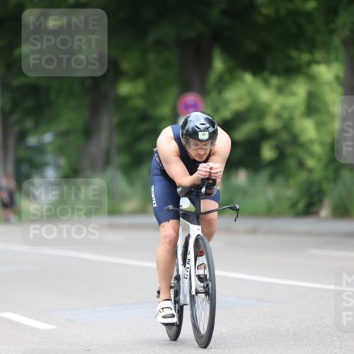 15.06.2025 - 7 Türme Triathlon Yannick Fuchs http://msf.ph/oto/7982472 15.06.2025 11:30:24 Radfahren  meine-sportfotos.de
