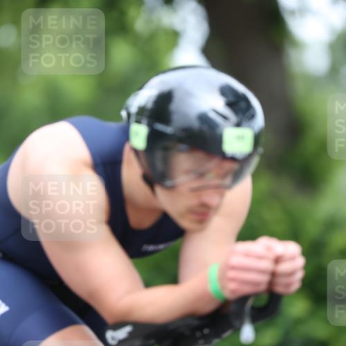 15.06.2025 - 7 Türme Triathlon Yannick Fuchs http://msf.ph/oto/7982510 15.06.2025 11:30:25 Radfahren  meine-sportfotos.de