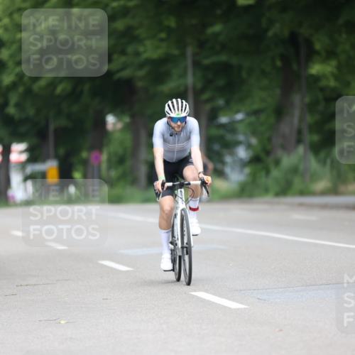 15.06.2025 - 7 Türme Triathlon Yannick Fuchs http://msf.ph/oto/7982533 15.06.2025 11:30:41 Radfahren 277 meine-sportfotos.de
