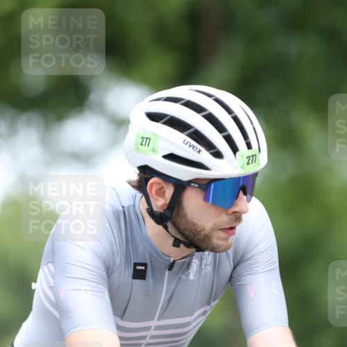 15.06.2025 - 7 Türme Triathlon Yannick Fuchs http://msf.ph/oto/7982564 15.06.2025 11:30:43 Radfahren 277 meine-sportfotos.de
