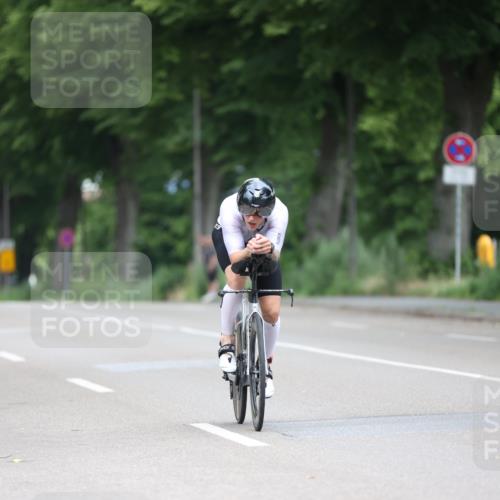 15.06.2025 - 7 Türme Triathlon Yannick Fuchs http://msf.ph/oto/7982617 15.06.2025 11:32:07 Radfahren 313 meine-sportfotos.de