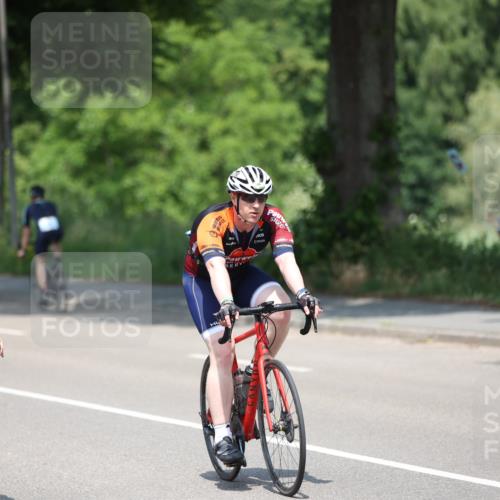 15.06.2025 - 7 Türme Triathlon Yannick Fuchs http://msf.ph/oto/7982653 15.06.2025 12:52:15 Radfahren 400, 500, 622 meine-sportfotos.de