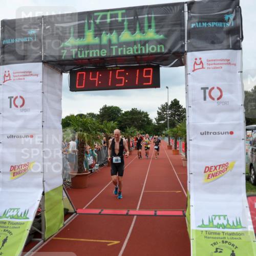 15.06.2025 - 7 Türme Triathlon Michael Strokosch http://msf.ph/oto/7982698 15.06.2025 14:15:18 Ziel 406, 494, 1050 meine-sportfotos.de
