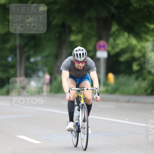 15.06.2025 - 7 Türme Triathlon Yannick Fuchs http://msf.ph/oto/7982810 15.06.2025 11:33:03 Radfahren 337 meine-sportfotos.de
