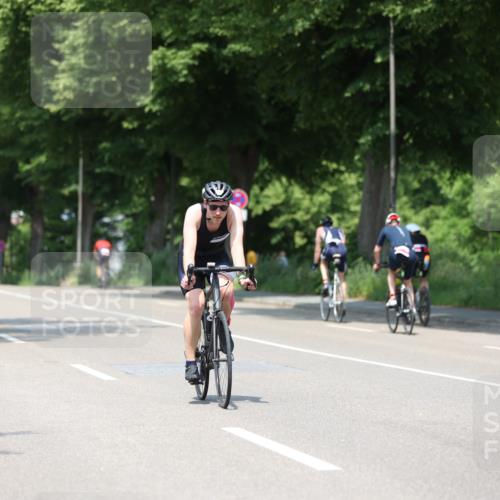 15.06.2025 - 7 Türme Triathlon Yannick Fuchs http://msf.ph/oto/7982871 15.06.2025 12:52:40 Radfahren 570 meine-sportfotos.de