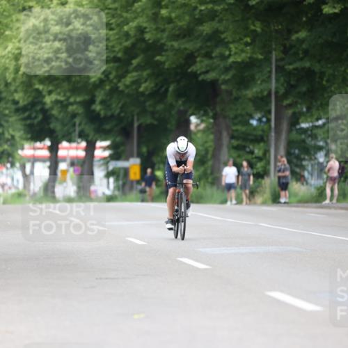 15.06.2025 - 7 Türme Triathlon Yannick Fuchs http://msf.ph/oto/7982890 15.06.2025 11:33:55 Radfahren 286 meine-sportfotos.de