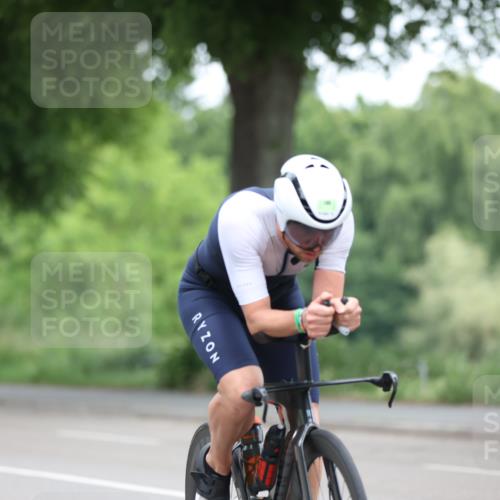 15.06.2025 - 7 Türme Triathlon Yannick Fuchs http://msf.ph/oto/7982945 15.06.2025 11:33:57 Radfahren 286 meine-sportfotos.de