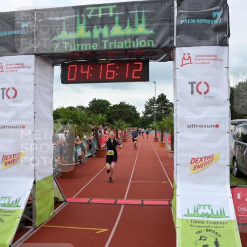 15.06.2025 - 7 Türme Triathlon Michael Strokosch http://msf.ph/oto/7982956 15.06.2025 14:16:12 Ziel 735, 1005 meine-sportfotos.de