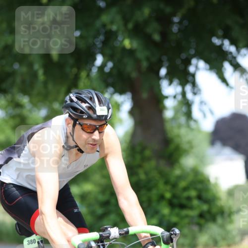 15.06.2025 - 7 Türme Triathlon Yannick Fuchs http://msf.ph/oto/7983020 15.06.2025 12:52:48 Radfahren 631 meine-sportfotos.de