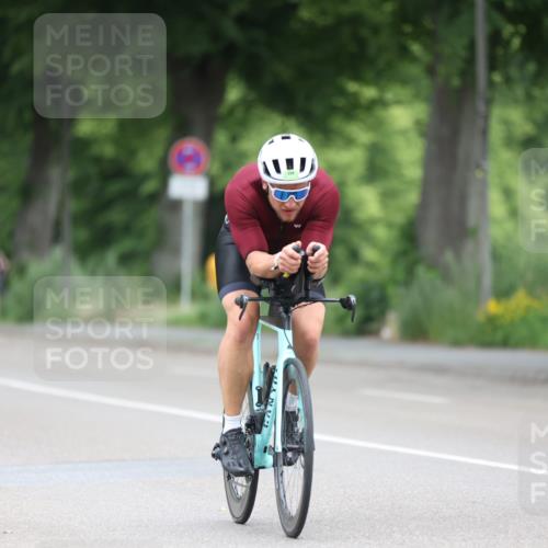 15.06.2025 - 7 Türme Triathlon Yannick Fuchs http://msf.ph/oto/7983027 15.06.2025 11:34:14 Radfahren 297, 334 meine-sportfotos.de
