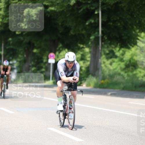 15.06.2025 - 7 Türme Triathlon Yannick Fuchs http://msf.ph/oto/7983038 15.06.2025 12:52:51 Radfahren 631, 653 meine-sportfotos.de