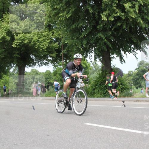 15.06.2025 - 7 Türme Triathlon Yannick Fuchs http://msf.ph/oto/7983050 15.06.2025 13:35:16 Radfahren  meine-sportfotos.de