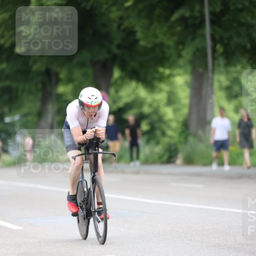 15.06.2025 - 7 Türme Triathlon Yannick Fuchs http://msf.ph/oto/7983116 15.06.2025 11:34:48 Radfahren 224, 250 meine-sportfotos.de