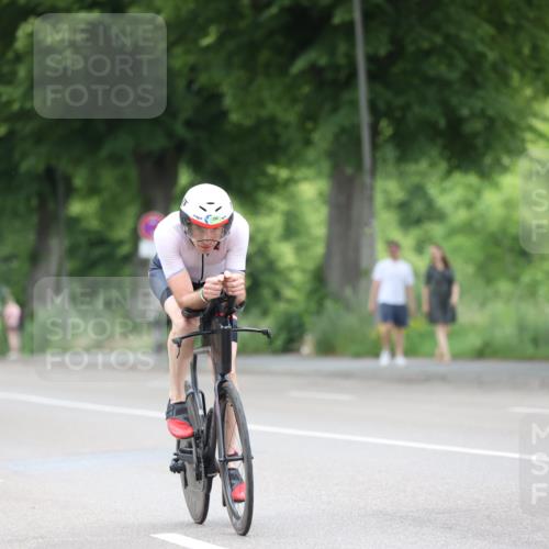 15.06.2025 - 7 Türme Triathlon Yannick Fuchs http://msf.ph/oto/7983122 15.06.2025 11:34:48 Radfahren 224, 250 meine-sportfotos.de