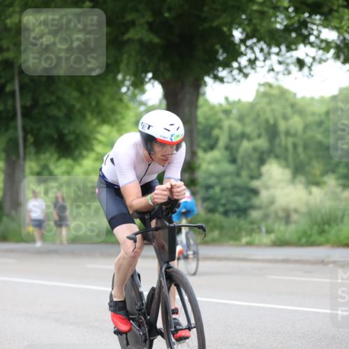 15.06.2025 - 7 Türme Triathlon Yannick Fuchs http://msf.ph/oto/7983147 15.06.2025 11:34:48 Radfahren 224, 250 meine-sportfotos.de