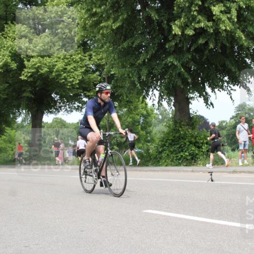 15.06.2025 - 7 Türme Triathlon Yannick Fuchs http://msf.ph/oto/7983185 15.06.2025 13:36:03 Radfahren  meine-sportfotos.de