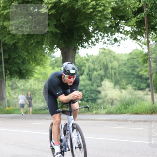 15.06.2025 - 7 Türme Triathlon Yannick Fuchs http://msf.ph/oto/7983203 15.06.2025 11:34:50 Radfahren 224, 250 meine-sportfotos.de