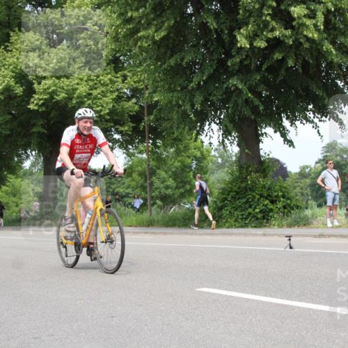 15.06.2025 - 7 Türme Triathlon Yannick Fuchs http://msf.ph/oto/7983214 15.06.2025 13:36:12 Radfahren  meine-sportfotos.de