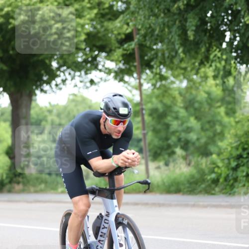 15.06.2025 - 7 Türme Triathlon Yannick Fuchs http://msf.ph/oto/7983216 15.06.2025 11:34:51 Radfahren 224, 250 meine-sportfotos.de