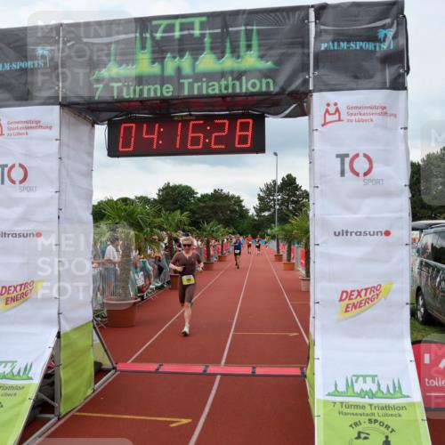 15.06.2025 - 7 Türme Triathlon Michael Strokosch http://msf.ph/oto/7983251 15.06.2025 14:16:28 Ziel 790, 959, 980 meine-sportfotos.de