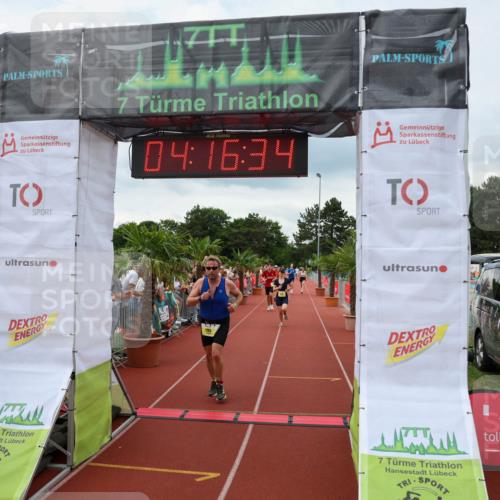 15.06.2025 - 7 Türme Triathlon Michael Strokosch http://msf.ph/oto/7983312 15.06.2025 14:16:34 Ziel 790, 795, 966, 1065 meine-sportfotos.de