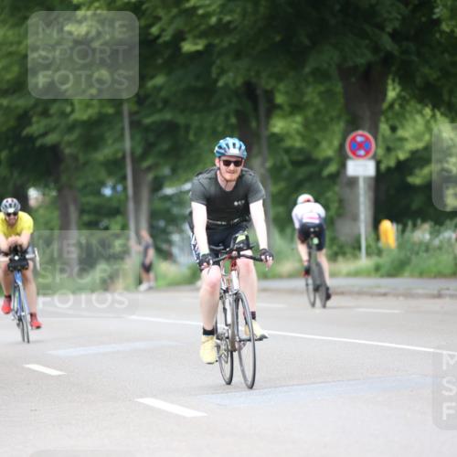 15.06.2025 - 7 Türme Triathlon Yannick Fuchs http://msf.ph/oto/7983425 15.06.2025 11:36:15 Radfahren 224, 304, 307 meine-sportfotos.de