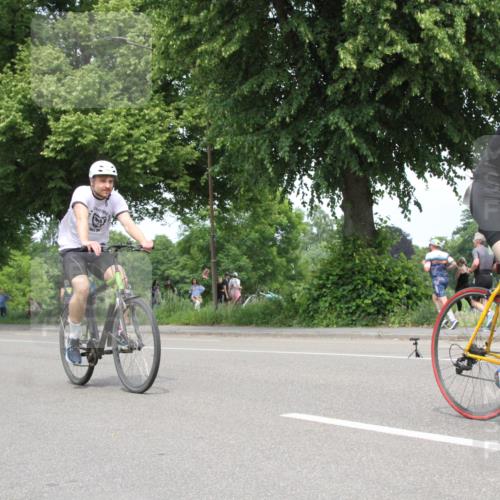 15.06.2025 - 7 Türme Triathlon Yannick Fuchs http://msf.ph/oto/7983450 15.06.2025 13:37:25 Radfahren  meine-sportfotos.de