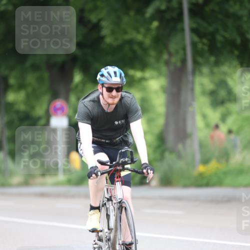 15.06.2025 - 7 Türme Triathlon Yannick Fuchs http://msf.ph/oto/7983455 15.06.2025 11:36:16 Radfahren 224, 304, 307 meine-sportfotos.de