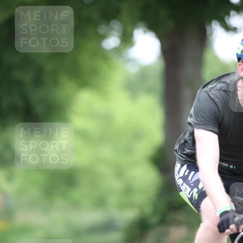 15.06.2025 - 7 Türme Triathlon Yannick Fuchs http://msf.ph/oto/7983489 15.06.2025 11:36:16 Radfahren 224, 304, 307 meine-sportfotos.de