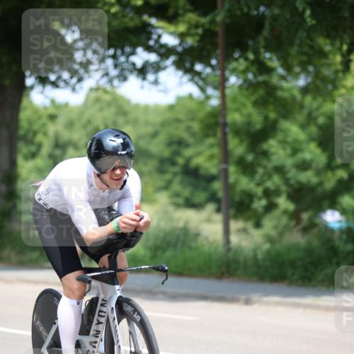 15.06.2025 - 7 Türme Triathlon Yannick Fuchs http://msf.ph/oto/7983561 15.06.2025 12:53:26 Radfahren 373 meine-sportfotos.de