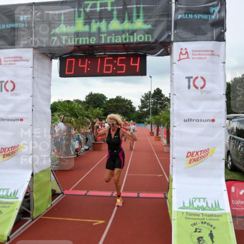 15.06.2025 - 7 Türme Triathlon Michael Strokosch http://msf.ph/oto/7983586 15.06.2025 14:16:53 Ziel 580, 788, 997, 1096, 1176 meine-sportfotos.de