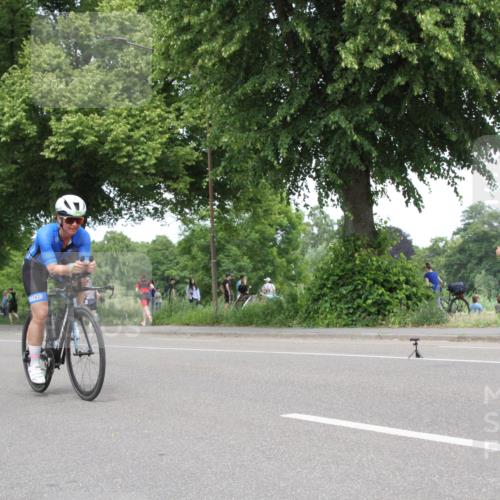 15.06.2025 - 7 Türme Triathlon Yannick Fuchs http://msf.ph/oto/7983587 15.06.2025 13:38:01 Radfahren  meine-sportfotos.de