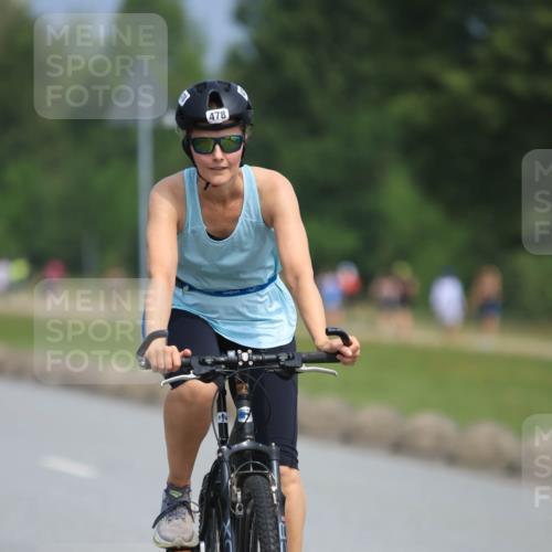 15.06.2025 - 27. Vierlanden-Triathlon H.Heesch http://msf.ph/oto/7983623 15.06.2025 11:16:38 Radfahren 204, 478, 797, 828, 953 meine-sportfotos.de