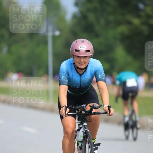 15.06.2025 - 27. Vierlanden-Triathlon H.Heesch http://msf.ph/oto/7983639 15.06.2025 11:16:39 Radfahren 204, 478, 797, 828, 953 meine-sportfotos.de