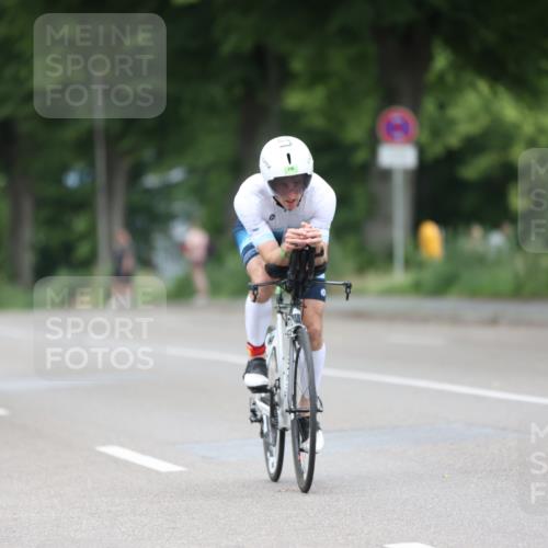 15.06.2025 - 7 Türme Triathlon Yannick Fuchs http://msf.ph/oto/7983680 15.06.2025 11:37:32 Radfahren 201, 210 meine-sportfotos.de