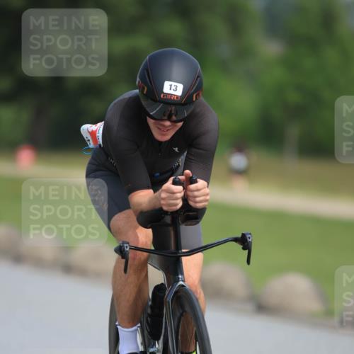 15.06.2025 - 27. Vierlanden-Triathlon H.Heesch http://msf.ph/oto/7983699 15.06.2025 11:17:41 Radfahren 13, 148, 153, 720, 947 meine-sportfotos.de